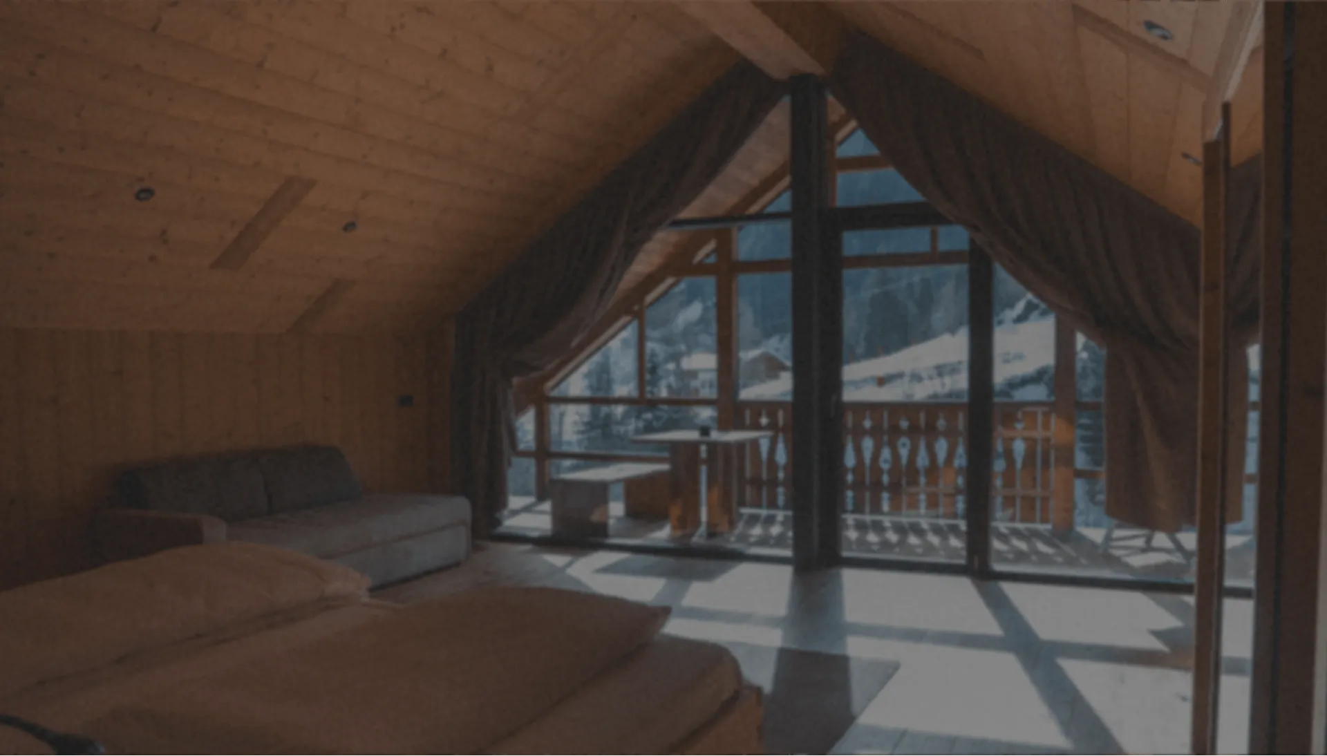 Sfondo della sezione con mockup del sito web per hotel